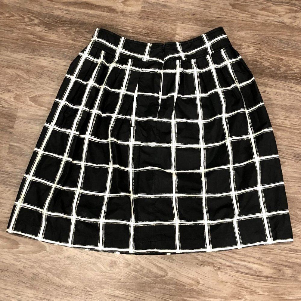 Michael Kors black and white striped skirt